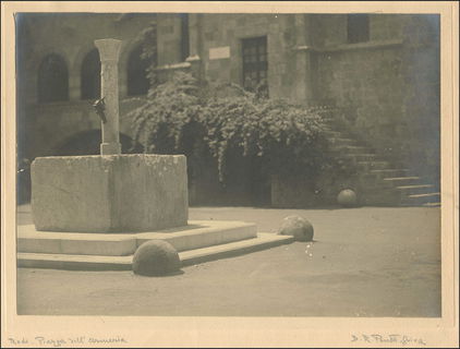 Lot 08551