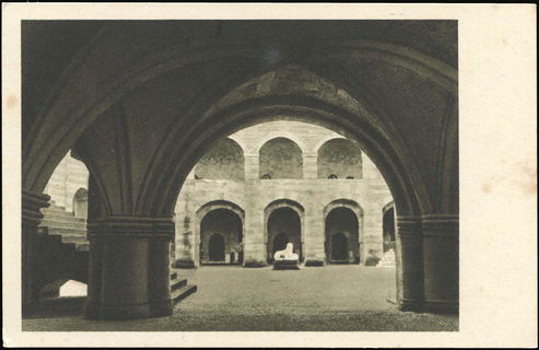 Lot 01192
