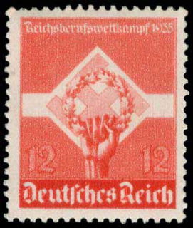 Lot 01956